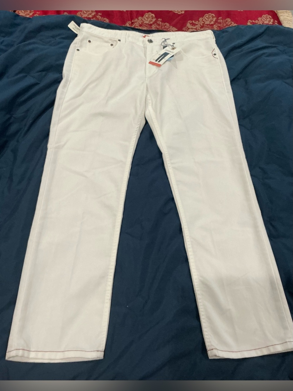 Tommy Bahama men’s white pants/jeans vintage fit 38 x 30 NWT straight leg